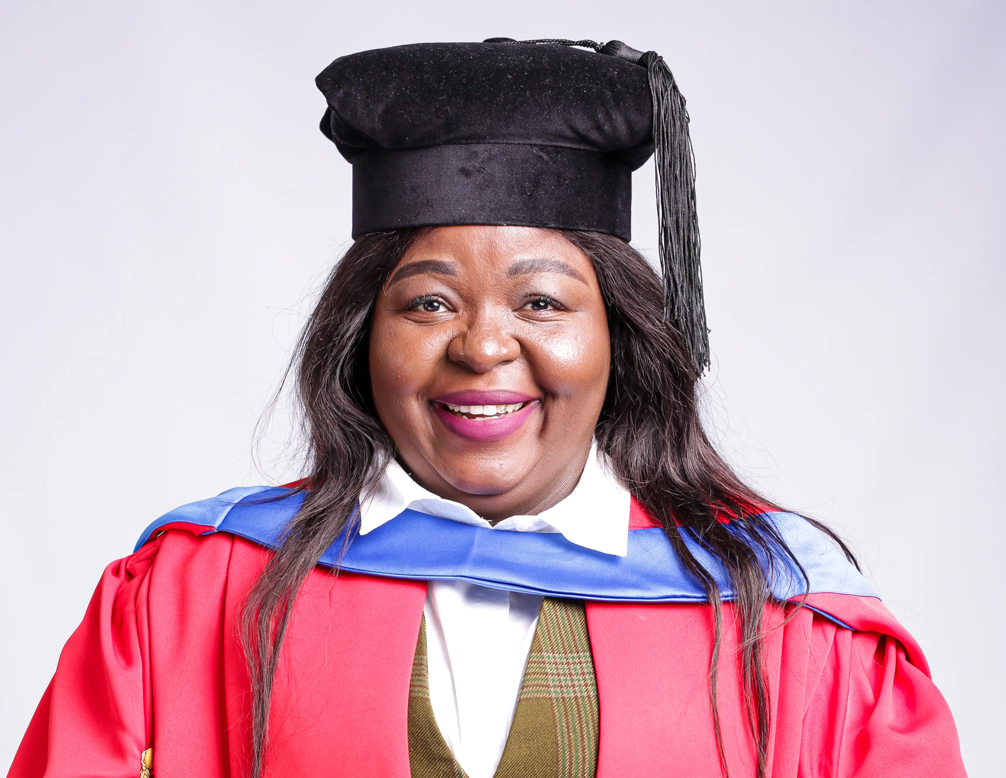 Dr Alucia Mabunda